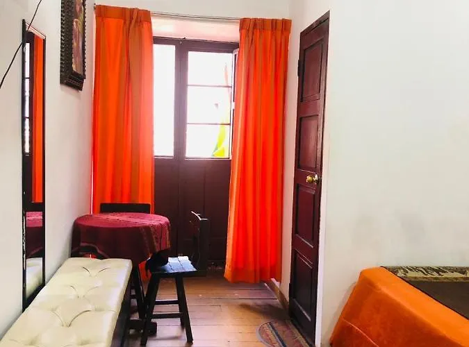 Imperial Golden House Bed and breakfast